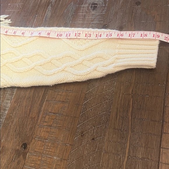 American Eagle Outfitters Cream Cable Knit Sweater - Picture 13 of 13